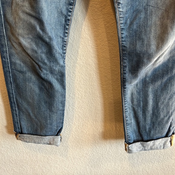 True Religion. 28. Like new. Brianna. - Picture 3 of 7